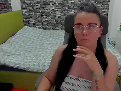 Živý XXX chat BALKANMILF69