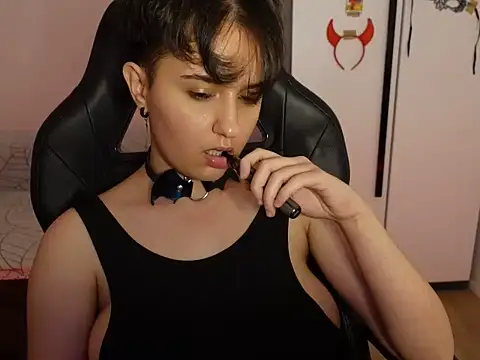 SageLux's Webcam Show