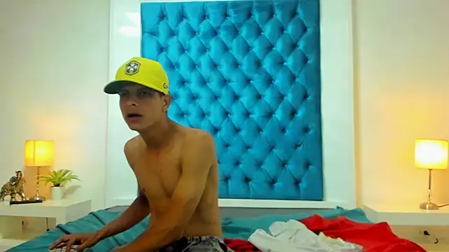 AronHardy Webcam Show