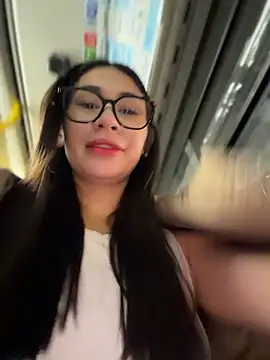 Chat +18 de Aria51 ao vivo