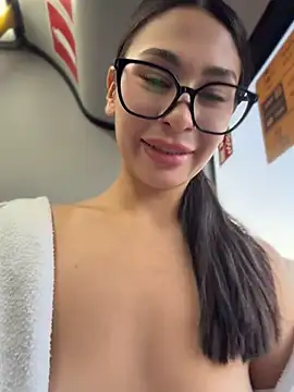 Aria51 Show in webcam