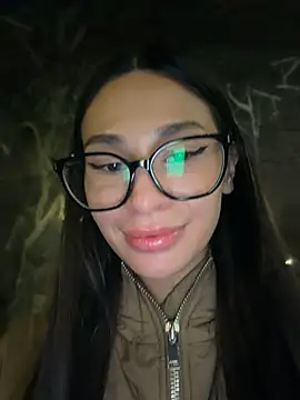 Aria51 – Naživo XXX chat