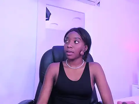 Вебкам-шоу SharonKarper
