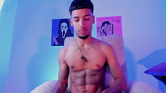 Tiago_Ferretty Show in webcam