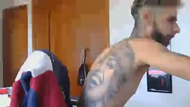 Show modela VanityMan91 na web-kameri