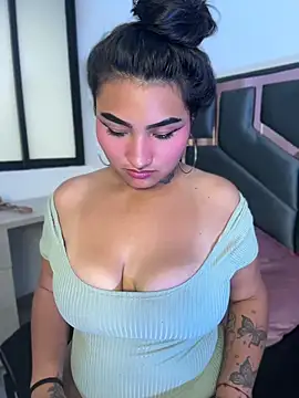 Luna_ec's Webcam Show
