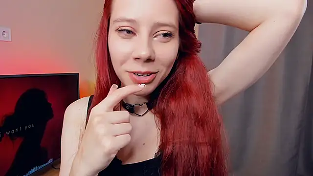 XXX chat uživo modela Ellianori