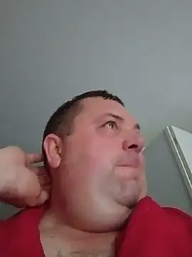 Pokazy przed kamerką – bigguymassage