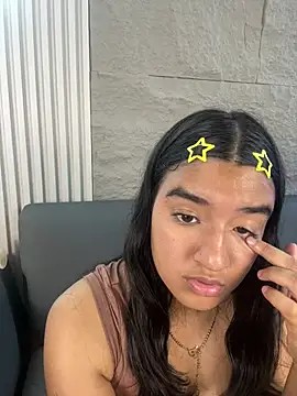 Almilu Chat XXX live
