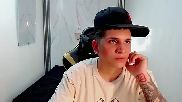 Brett_bless webcam show