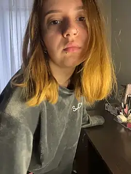 Chat XXX ao vivo de KiraSakura