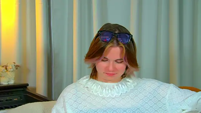 AliceAllard Chat XXX live