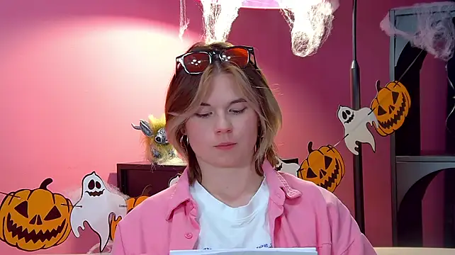 AliceAllard – Naživo XXX chat