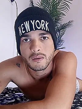 Maximiliano_Moncada Webcam show