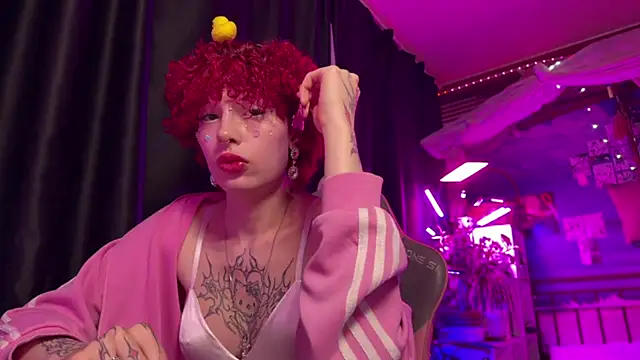 Ameli_Rouse Show in webcam