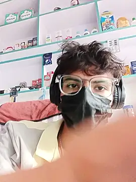 Webkamerová show Hornyboy337