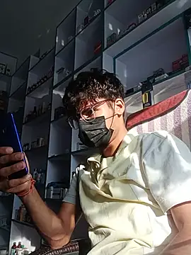 Pertunjukan Kamera Web Hornyboy337