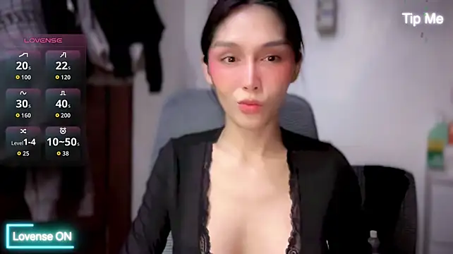 UrCravings Pertunjukan Webcam