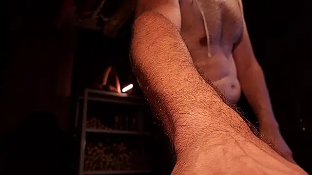 Show modela AnalOrgasm_CG na web-kameri
