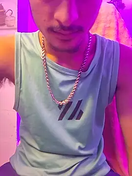 your_daddy_5: διαδικτυακό σόου στην κάμερα