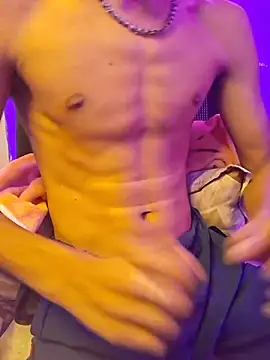 Pokazy przed kamerką – your_daddy_5