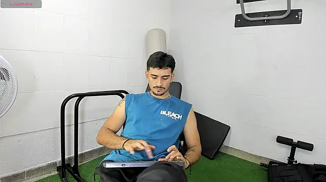 Вебкам-шоу Theo_BossX