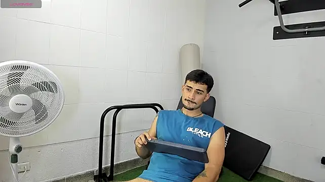 Theo_BossX Webcam show