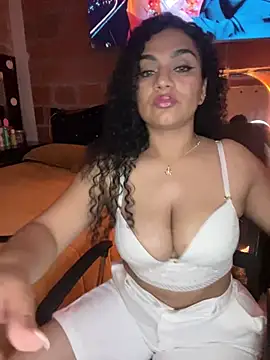 VioletaShadow Show in webcam
