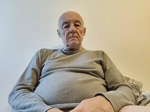 maturedevildaddy Show in webcam