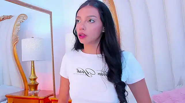 MeganLacroft live XXX chat