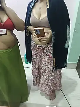Show de hottysimi na webcam