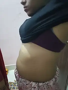 hottysimi ওয়েবক্যাম শো