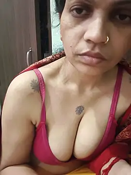 hottysimi Webcamshow