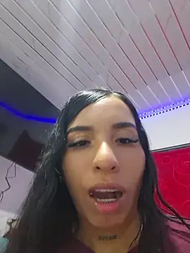 marly_lovee's Webcam Show