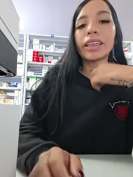 marly_lovee's Webcam Show