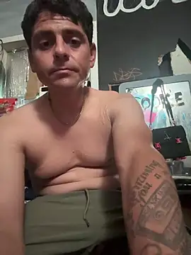 jankybox760 Show in webcam