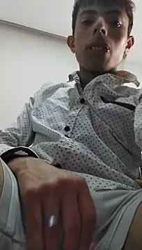 liamkozy Show in webcam