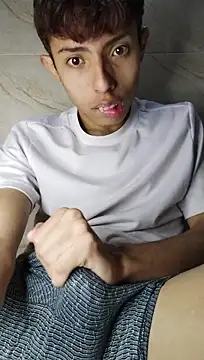Show de liamkozy na webcam