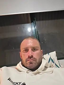Show modela BIG-aussie-cock na web-kameri