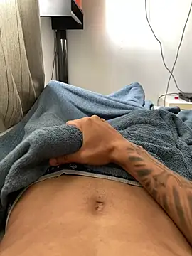 victorhernandes01 Webcamshow