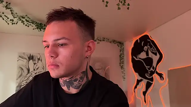EliVoss webkamerás műsora
