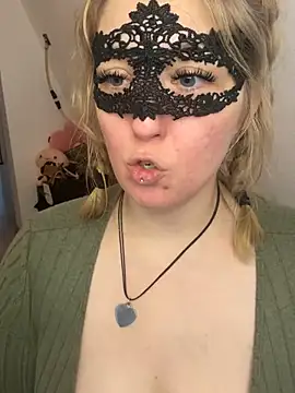 -CurvySecret- Webcam-Show