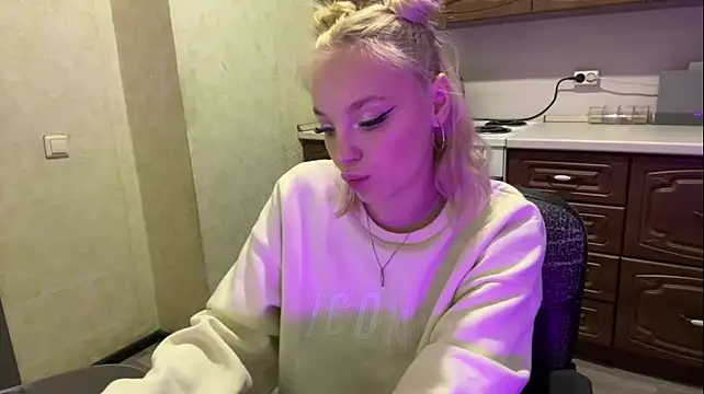 Webkamerová show amirarerrette
