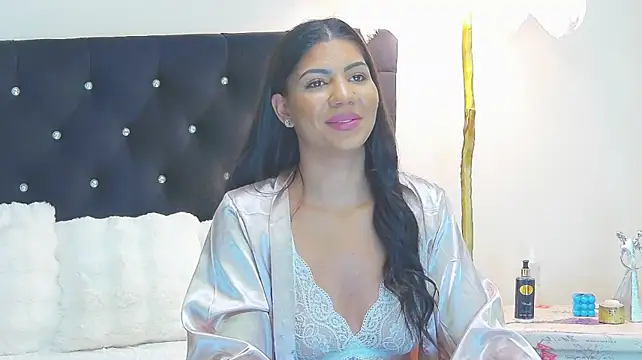 LunaSauvage's Webcam Show