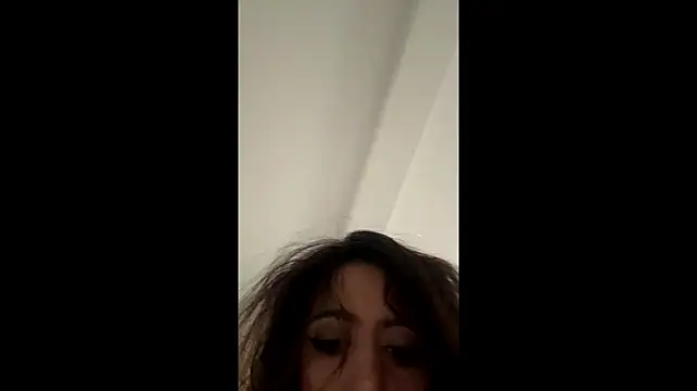 LajuanaLougee's Webcam Show