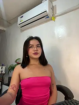 hugecock_francine 网络视讯表演