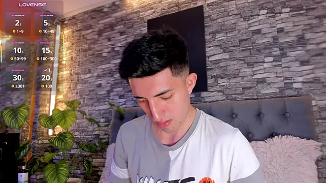 הופעת וובקאם של Spencer_little