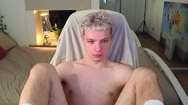 Moon_Kittn Live XXX chat