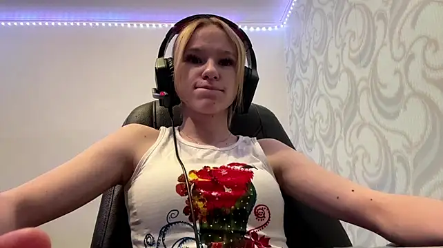 linaloawot – Live XXX-chat
