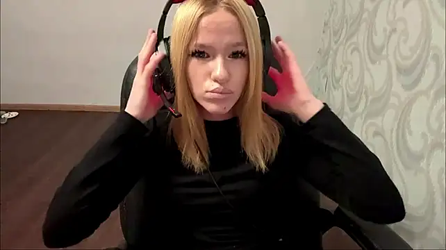 linaloawot Webcam-Show